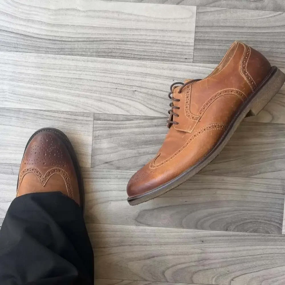 Johnston & Murphy Vintage Y2K Leather Wingtip Dress Shoes